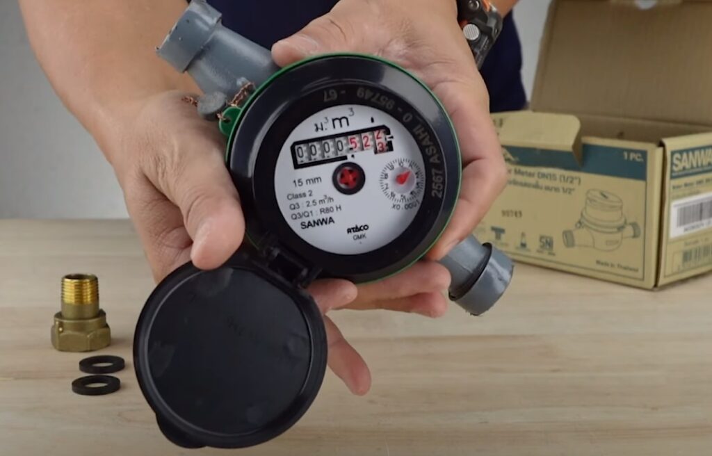 Đồng hồ nhựa GMK15-H R80 Sanwa